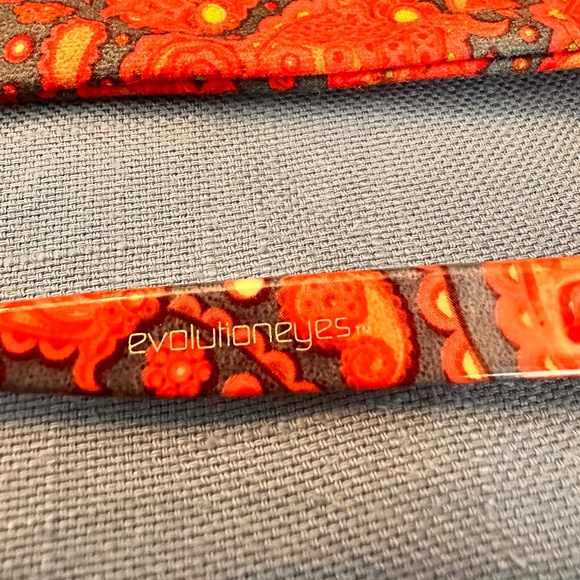 *2* Pair Cheater Readers +1.0 - Picture 8 of 16